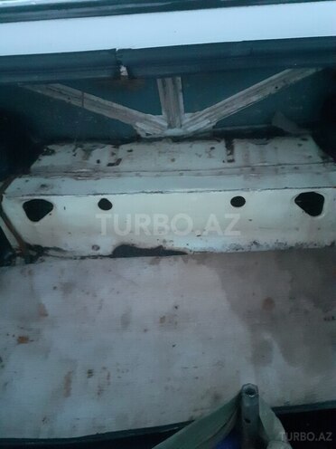 LADA (VAZ) 2106 1999, 90,000 km - 1.6 l - 