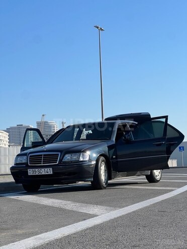 Mercedes C 220 1998, 650,000 km - 2.2 l - Bakı