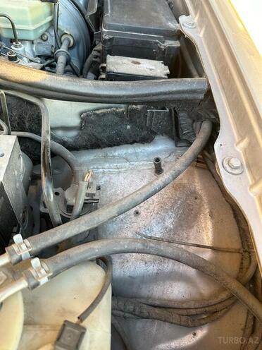 Mercedes E 280 1997, 320,000 km - 2.8 l - Bakı