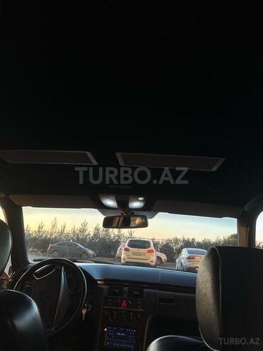 Mercedes E 280 1997, 320,000 km - 2.8 l - Bakı