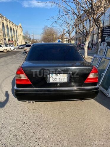 Mercedes C 230 1996, 142,122 km - 2.3 l - İmişli