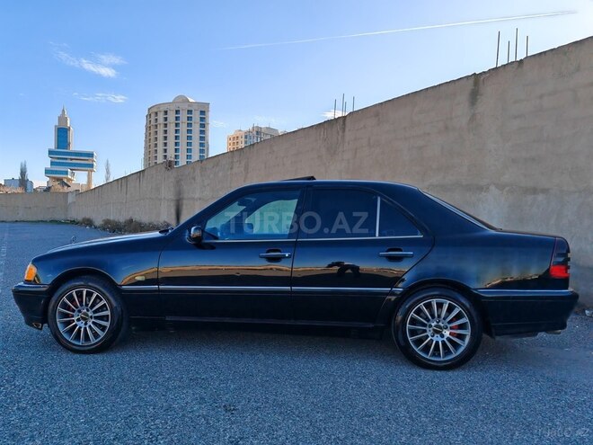 Mercedes C 230 1999, 278,000 km - 2.3 л - Bakı