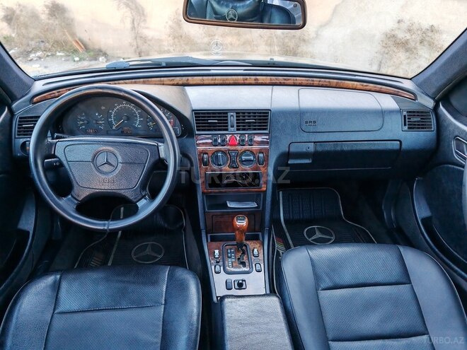 Mercedes C 230 1999, 278,000 km - 2.3 л - Bakı