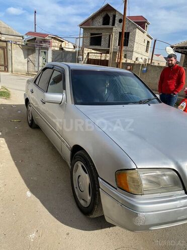 Mercedes C 180 1995, 493,546 km - 1.8 л - Bakı