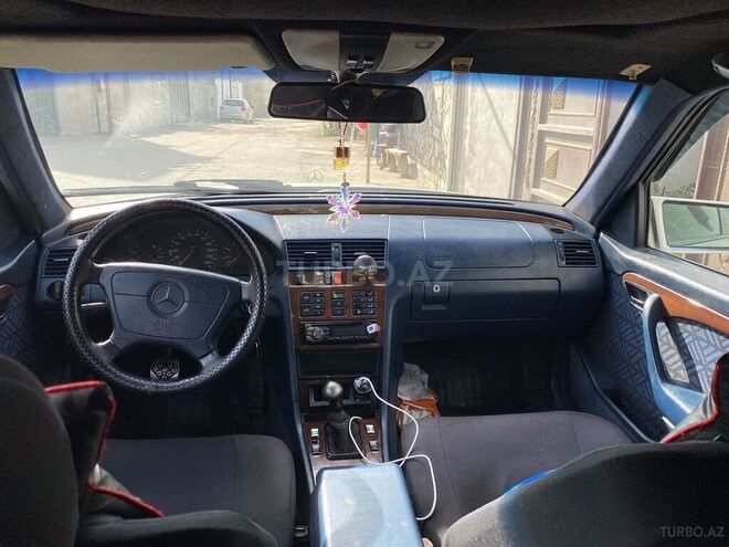 Mercedes C 180 1995, 493,546 km - 1.8 л - Bakı