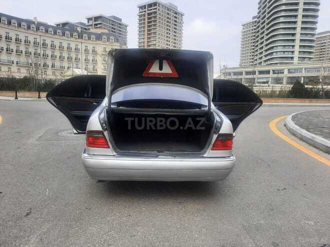Mercedes E 300 1999, 100,000 km - 3.0 l - Bakı