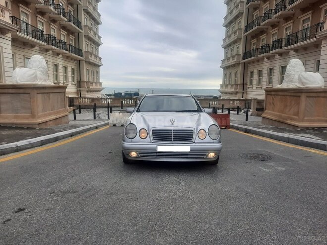 Mercedes E 300 1999, 100,000 km - 3.0 l - Bakı