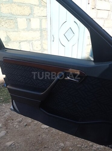 Mercedes C 220 1994, 110,000 km - 2.2 l - Siyəzən