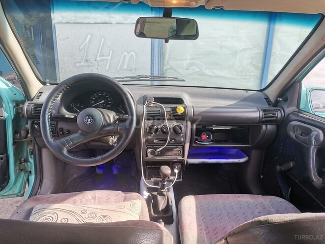 Opel Corsa 1994, 391,000 km - 1.2 l - Bakı