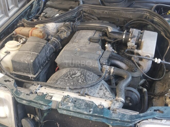 Mercedes E 220 1995, 436,000 km - 2.2 l - Xızı