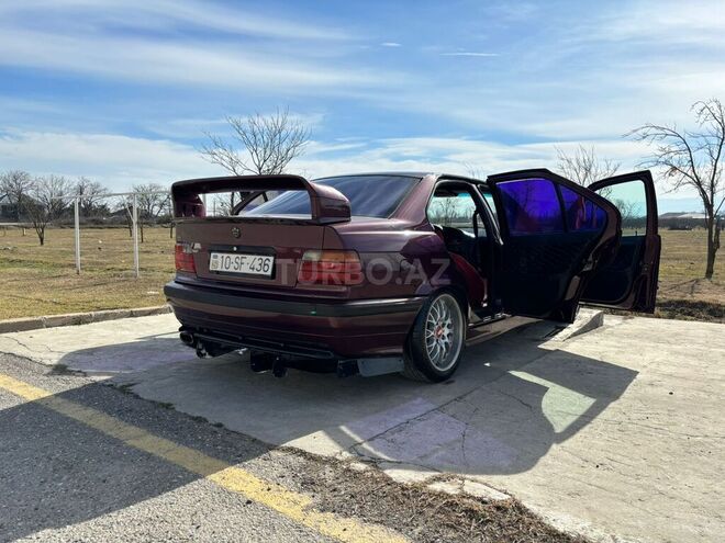 BMW 318 1995, 369,000 km - 1.8 l - Bakı