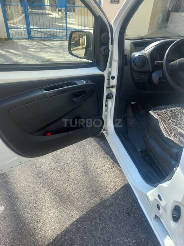 Fiat Qubo 2011, 124,955 km - 1.4 l - Bakı