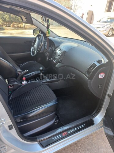 Hyundai i30 2009, 205,400 km - 1.4 l - Bakı