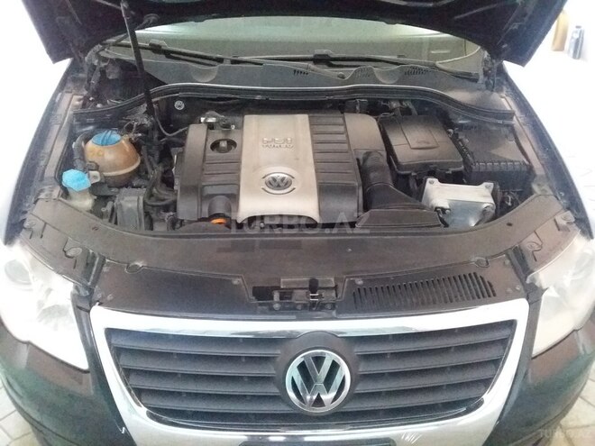Volkswagen Passat 2006, 290,000 km - 2.0 l - Gəncə