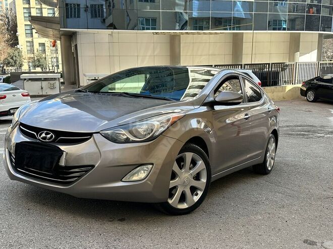 Hyundai Elantra 2011, 228,527 km - 1.8 l - Bakı