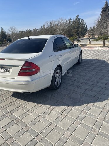 Mercedes E 240 2003, 214,324 km - 2.6 l - Şirvan