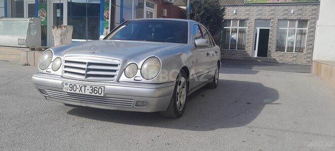 Mercedes E 240 1998, 558,596 km - 2.4 l - Bakı