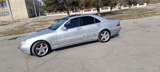 Mercedes C 320 2000, 484,030 km - 3.2 l - Bakı