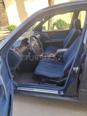 Mercedes E 200 1997, 350,000 km - 2.0 l - Ağcabədi