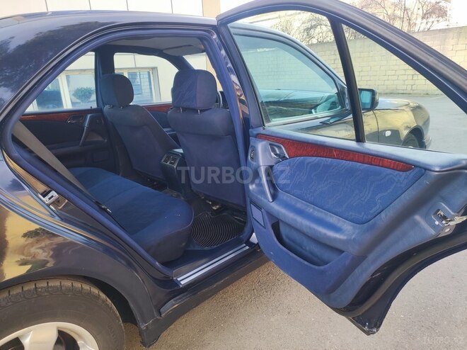 Mercedes E 200 1997, 350,000 km - 2.0 l - Ağcabədi