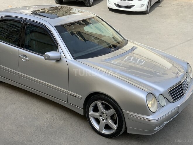 Mercedes E 320 2001, 110,210 km - 2.2 л - Bakı