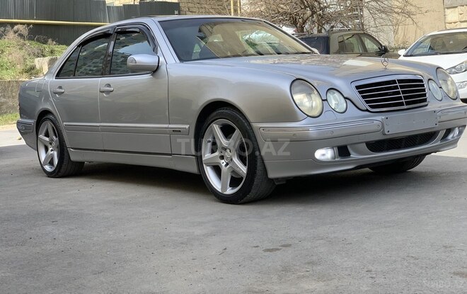 Mercedes E 320 2001, 110,210 km - 2.2 л - Bakı