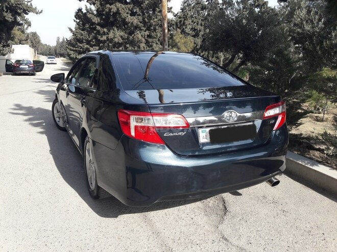Toyota Camry 2014, 220,000 km - 2.5 l - Bakı