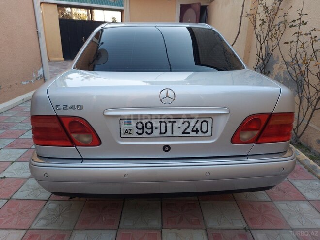 Mercedes E 240 1998, 325,678 km - 2.4 l - Sumqayıt
