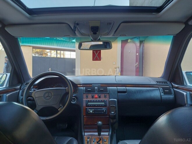 Mercedes E 240 1998, 325,678 km - 2.4 l - Sumqayıt