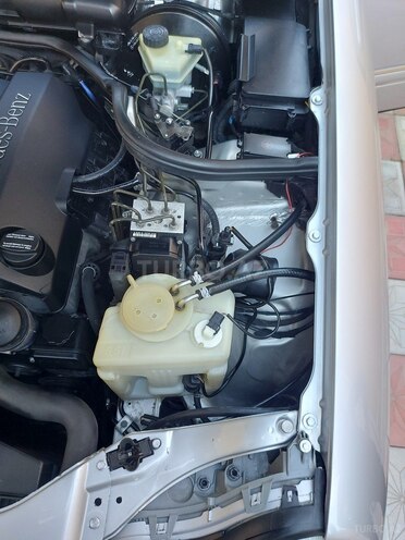 Mercedes E 240 1998, 325,678 km - 2.4 l - Sumqayıt