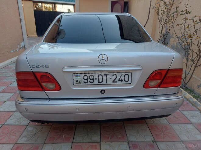 Mercedes E 240 1998, 325,678 km - 2.4 l - Sumqayıt