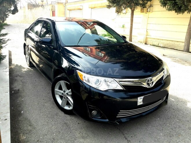Toyota Camry 2014, 220,000 km - 2.5 l - Bakı