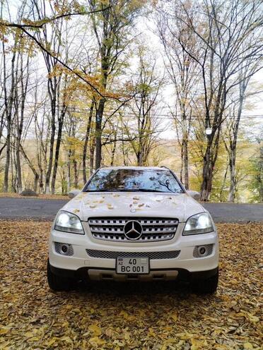 Mercedes ML 350 2005, 300,000 km - 3.5 l - Quba