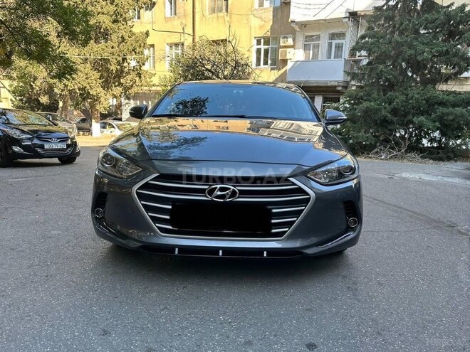 Hyundai Elantra 2015, 215,000 km - 1.6 л - Bakı