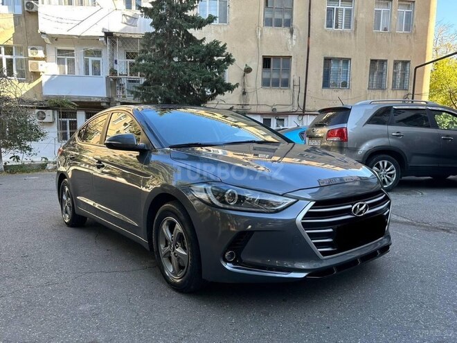 Hyundai Elantra 2015, 215,000 km - 1.6 л - Bakı