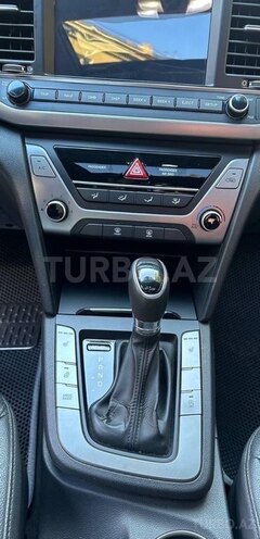 Hyundai Elantra 2015, 215,000 km - 1.6 л - Bakı