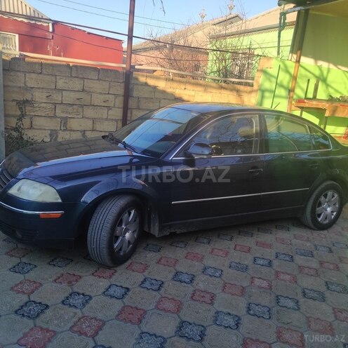 Volkswagen Passat 2004, 330,000 km - 1.8 l - Sumqayıt