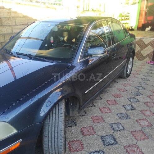 Volkswagen Passat 2004, 330,000 km - 1.8 l - Sumqayıt