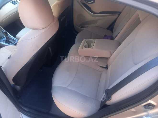 Hyundai Elantra 2015, 115,873 km - 1.8 l - Bakı