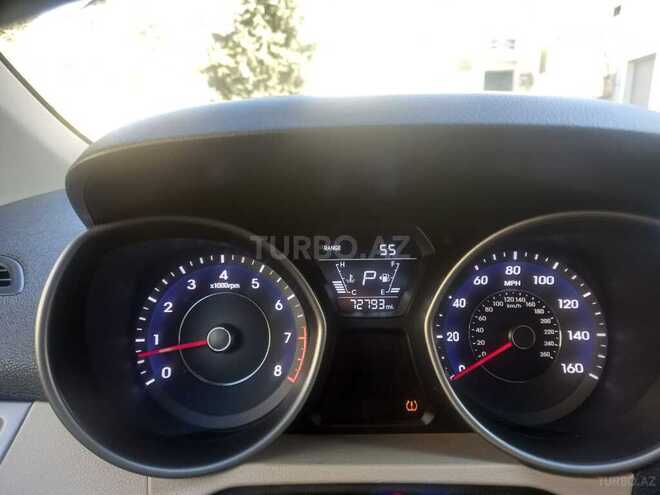 Hyundai Elantra 2015, 115,873 km - 1.8 l - Bakı