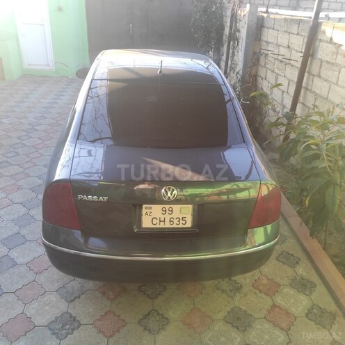 Volkswagen Passat 2004, 330,000 km - 1.8 l - Sumqayıt