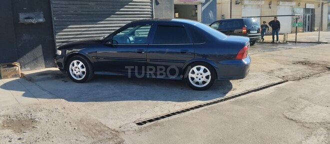 Opel Vectra 1999, 250,000 km - 2.0 l - Şirvan