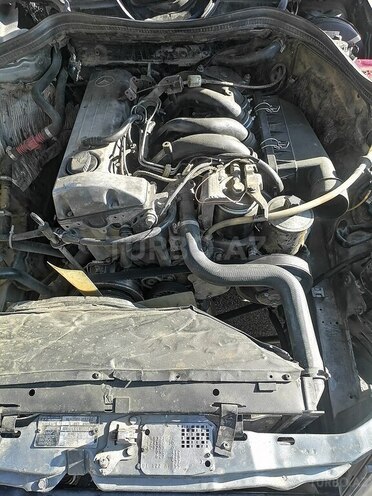 Mercedes E 200 1992, 652,871 km - 2.0 l - Bakı