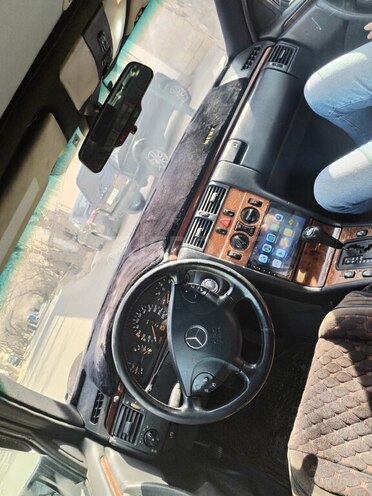 Mercedes E 290 1997, 264,870 km - 2.9 л - Bakı