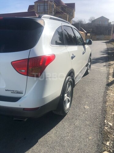 Hyundai Veracruz 2008, 275,000 km - 3.8 l - Quba