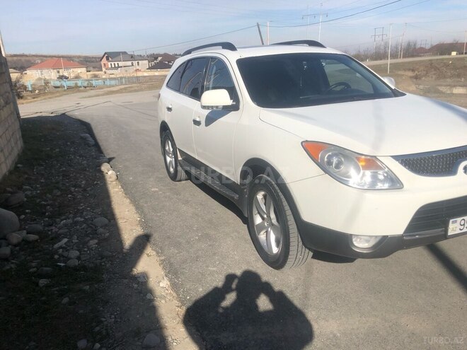 Hyundai Veracruz 2008, 275,000 km - 3.8 l - Quba