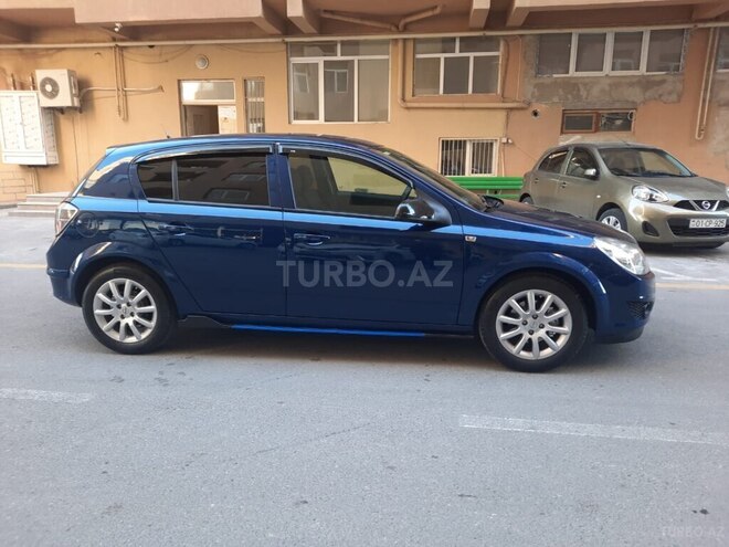Opel Astra 2009, 178,000 km - 1.4 l - Bakı