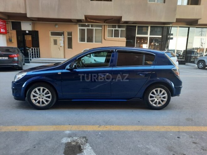 Opel Astra 2009, 178,000 km - 1.4 l - Bakı