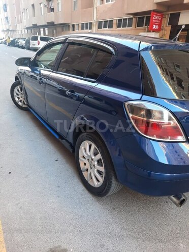 Opel Astra 2009, 178,000 km - 1.4 l - Bakı