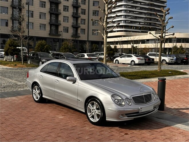 Mercedes E 280 2006, 299,000 km - 3.0 l - Bakı